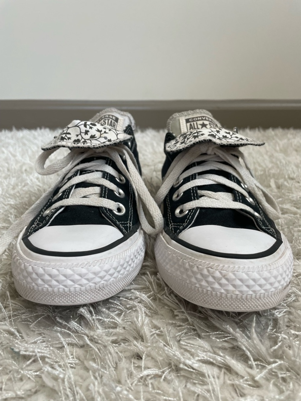 Converse Chuck Taylor All Star Low Top Sneakers Double Tongue Floral Black White - Picture 3 of 14